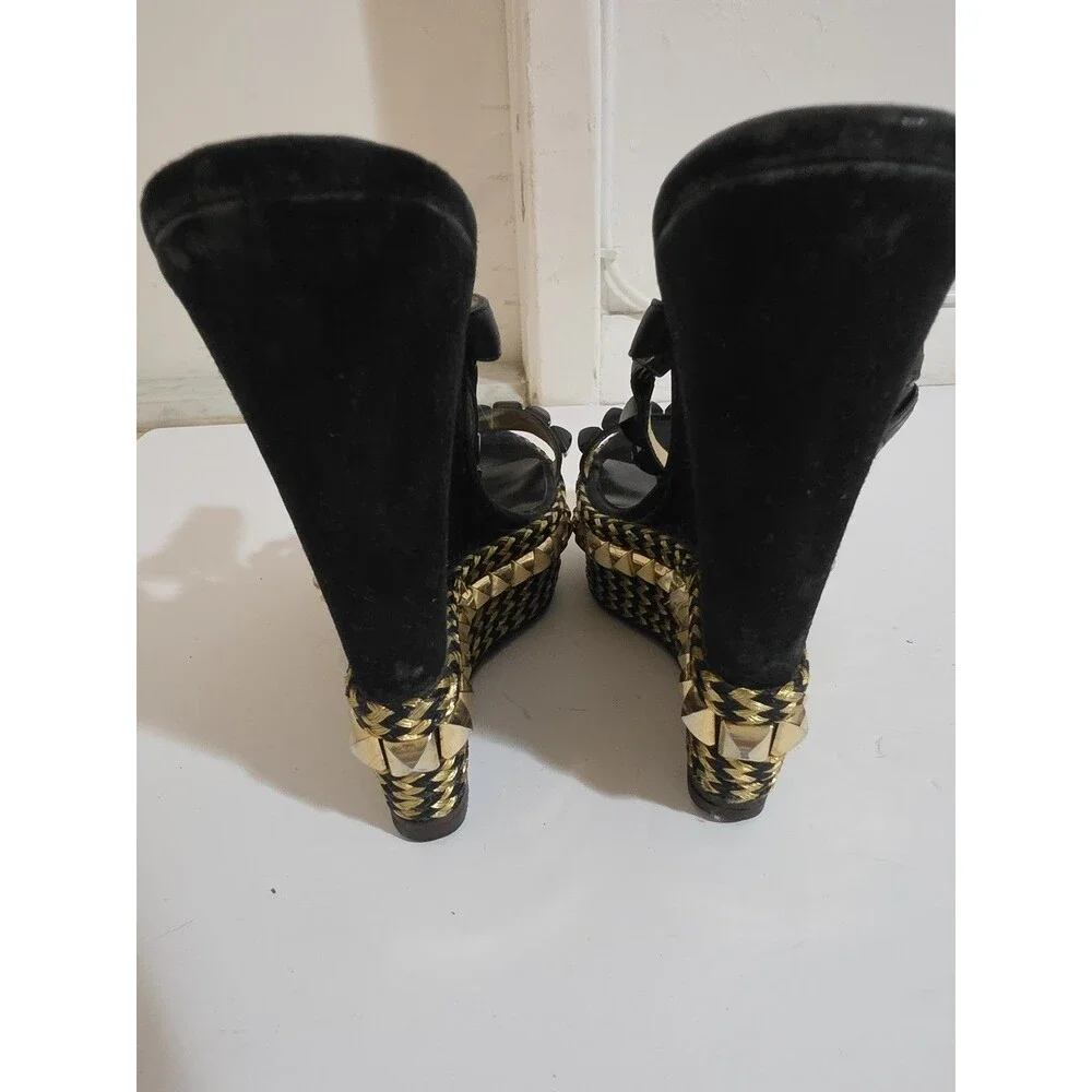 Christian Louboutin christian louboutin